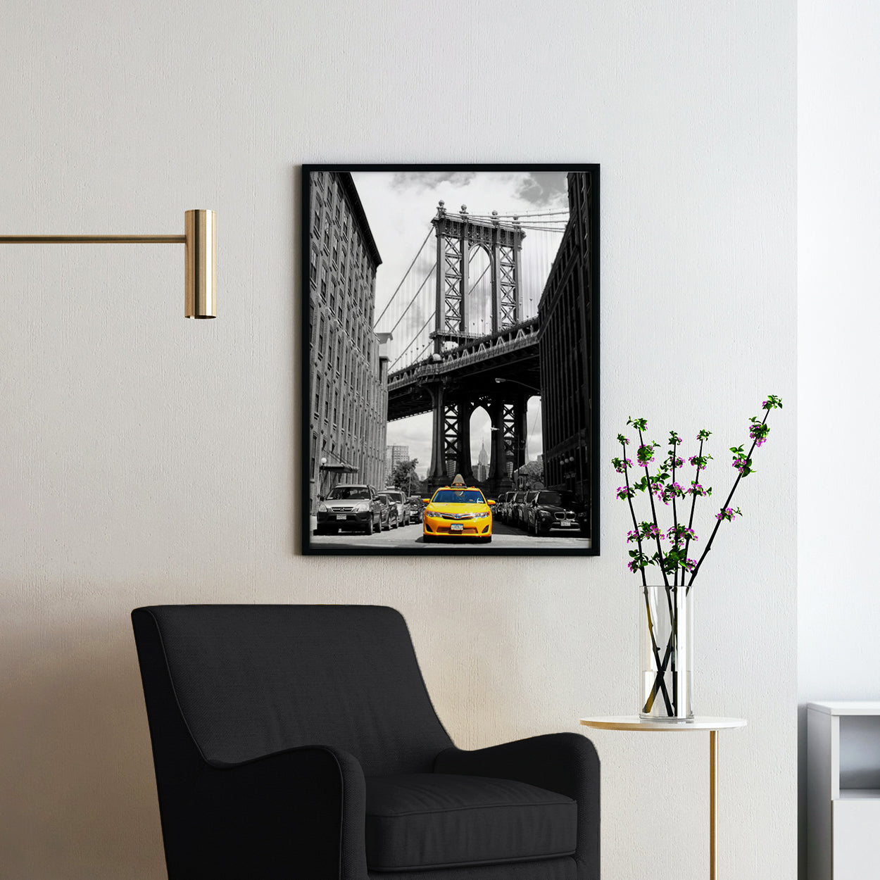 Yellow Taxi at the Brooklyn Bridge