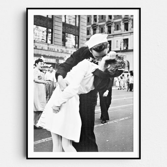 Kissing the War Goodbye VJ Day Kiss at Times Square