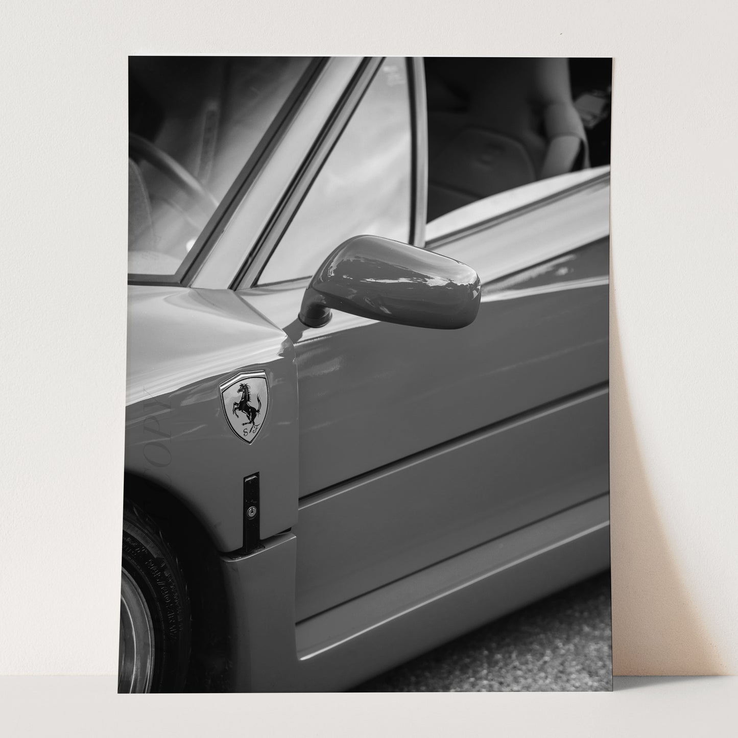 Ferrari Side Logo in Black & White