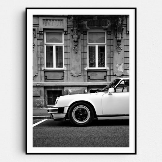 Old White Porsche 911