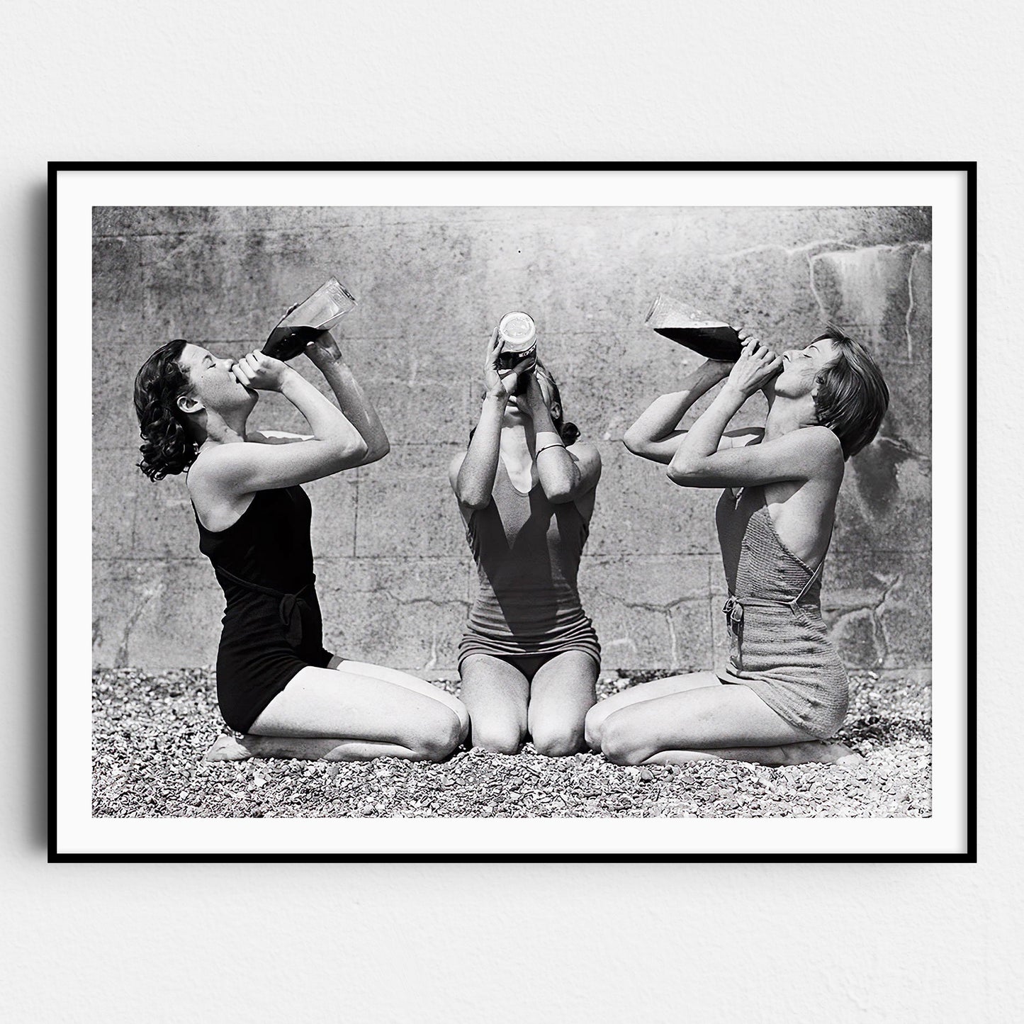Girls Drinking During Prohibition 1920s