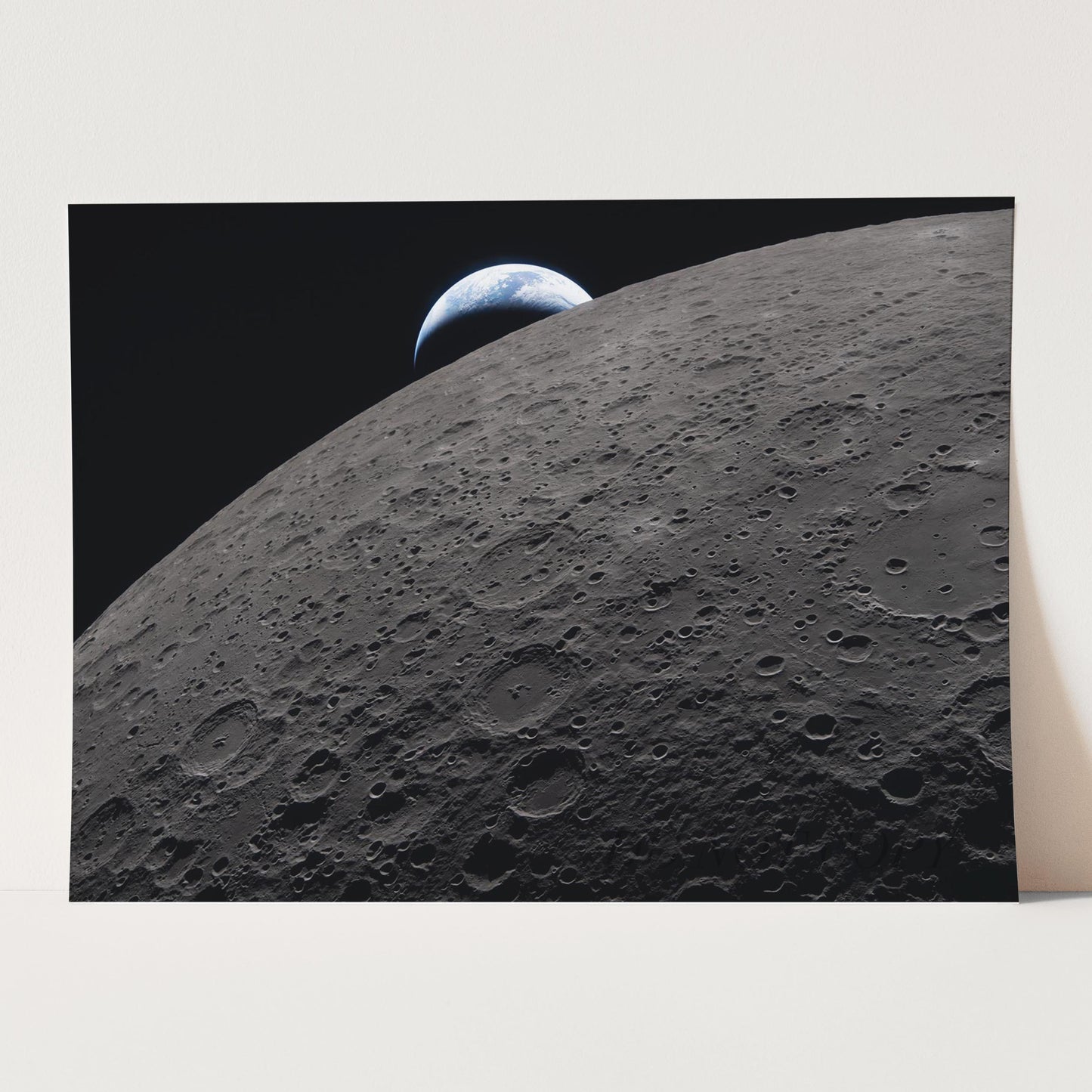 Artemis II - A Setting Earth (NASA Artemis 2 Mission)