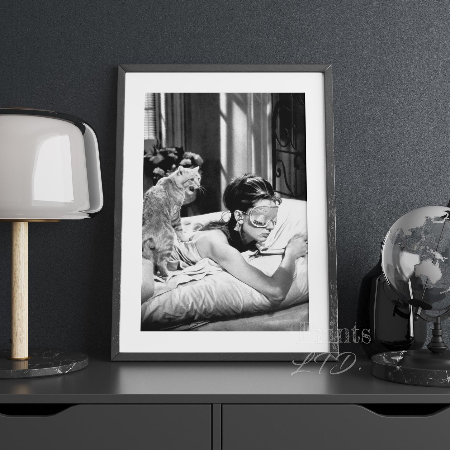 Audrey Hepburn Sleeping With Cat, Breakfast at Tiffany's