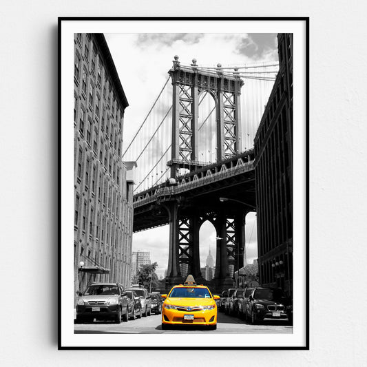 Yellow Taxi at the Brooklyn Bridge
