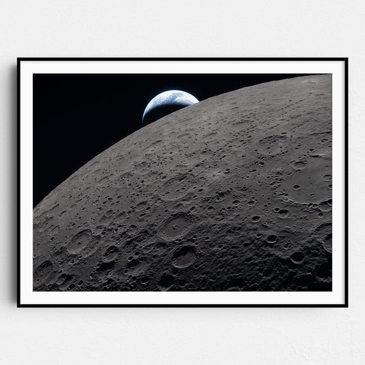 Artemis II - A Setting Earth (NASA Artemis 2 Mission)