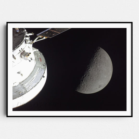Artemis II - Orion in the Spotlight (NASA Artemis 2 Mission)