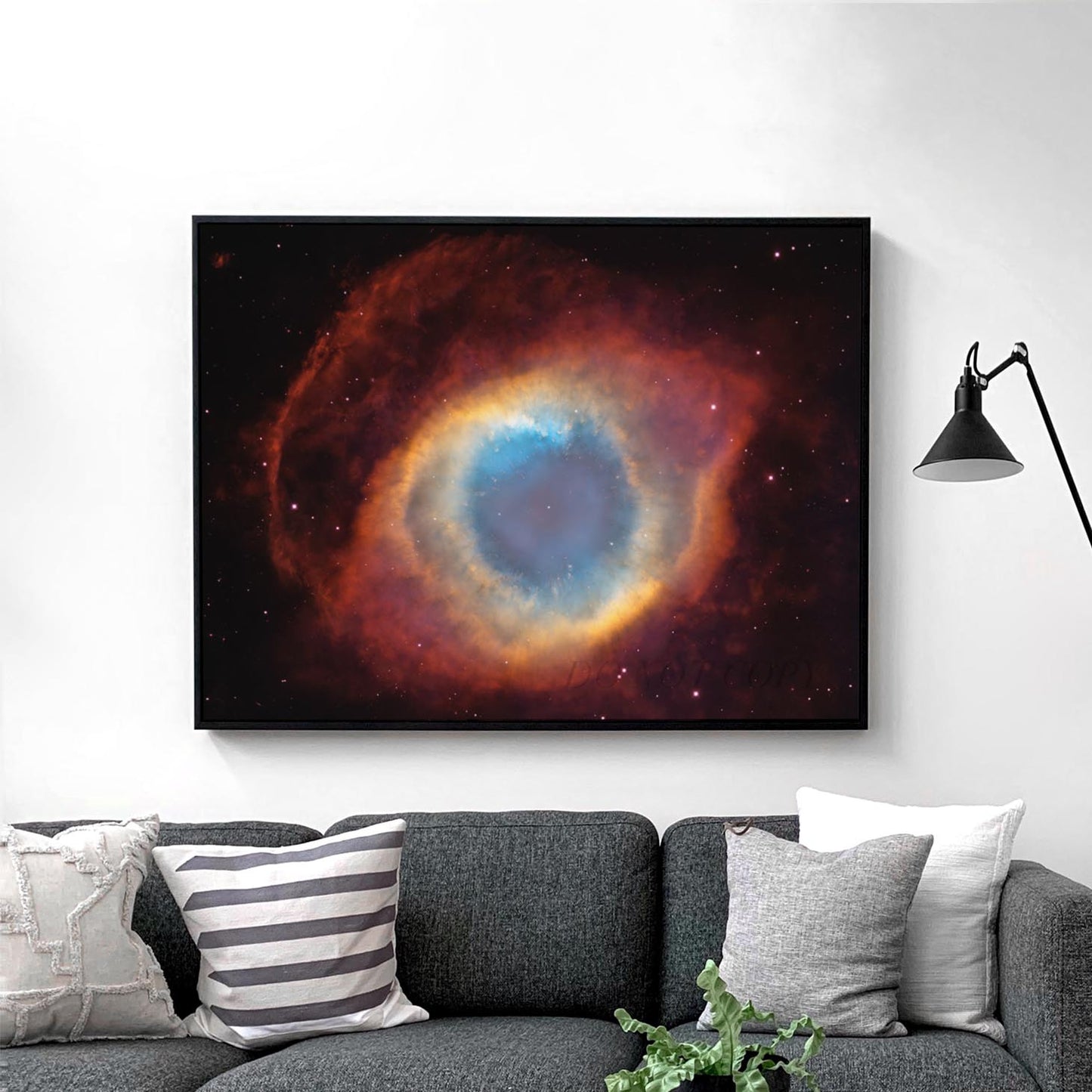 Helix (Eye of God) Nebula (NASA Hubble Space Telescope)