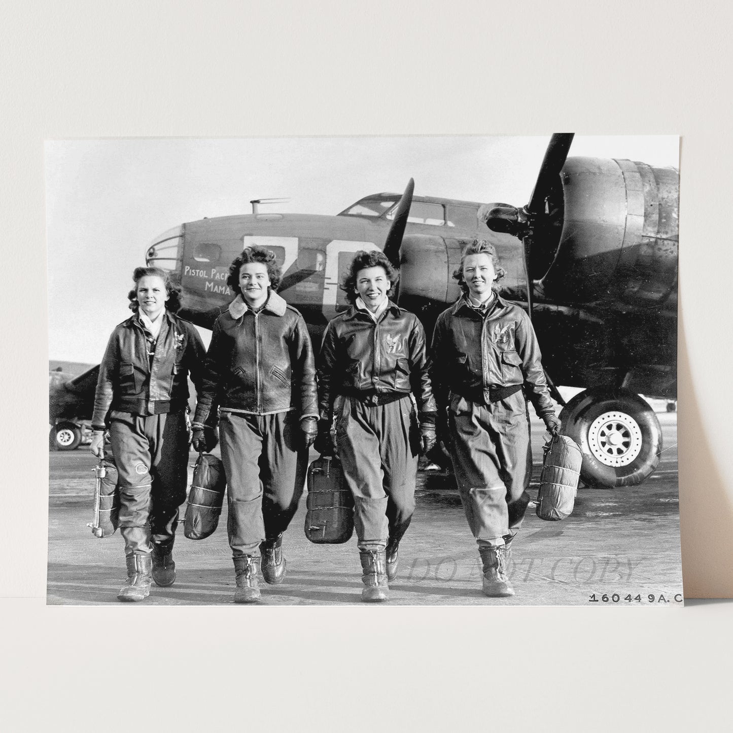 Women USAF Service Pilots WWII US Military B17 Flying Fortress