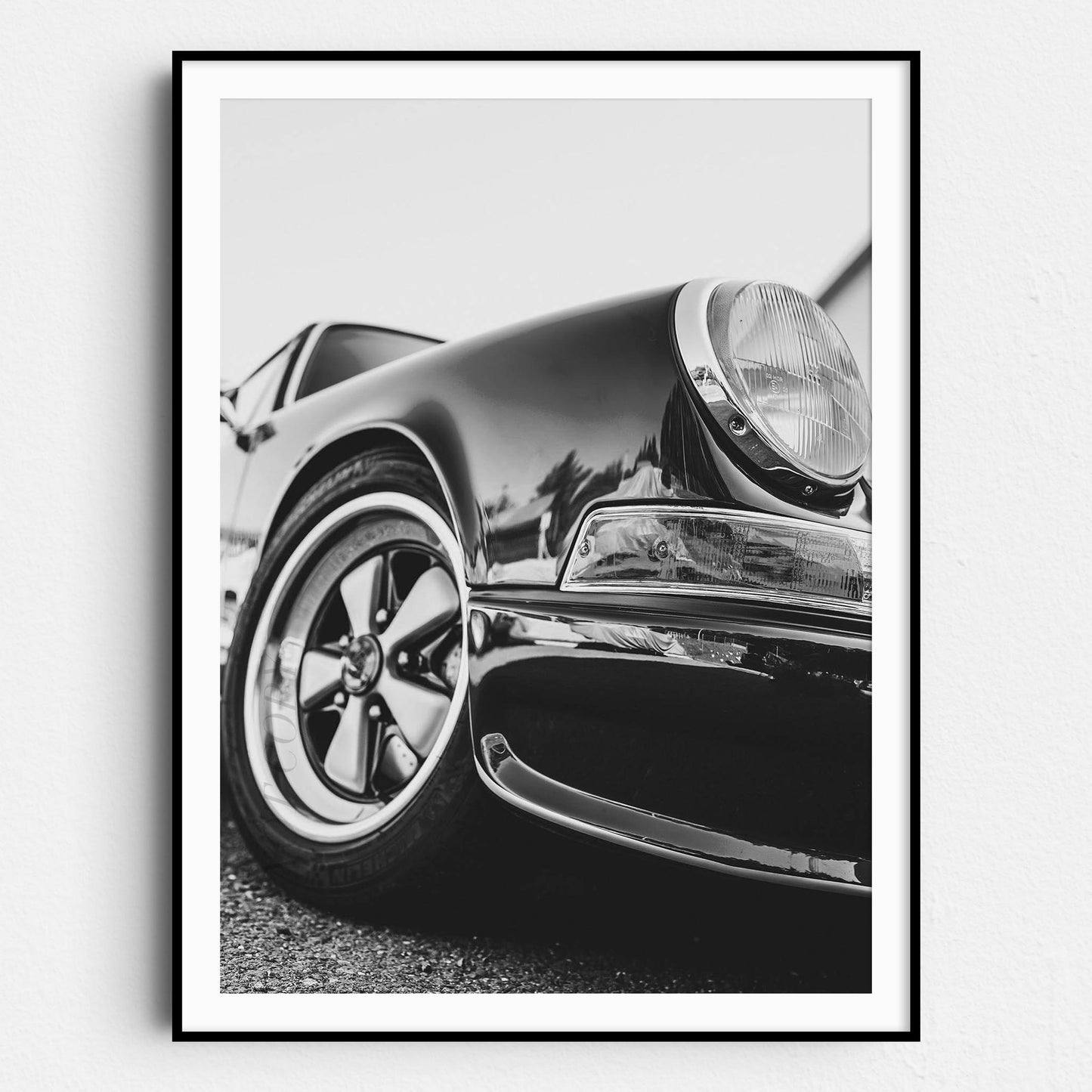 Vintage Porsche 911 Front View